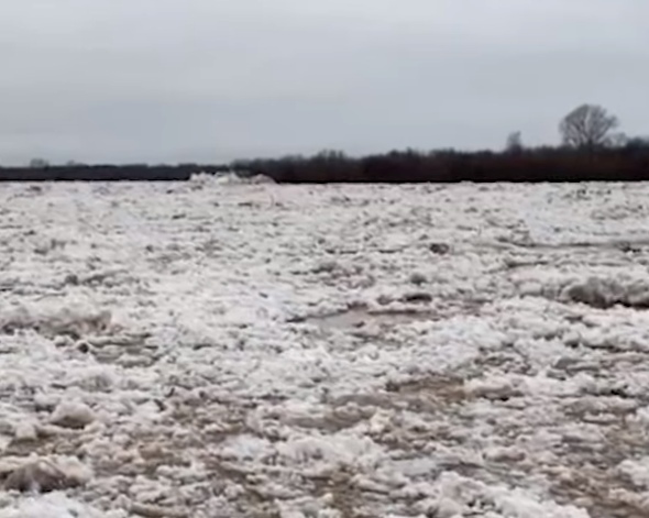 В Архангельской области начался ледоход