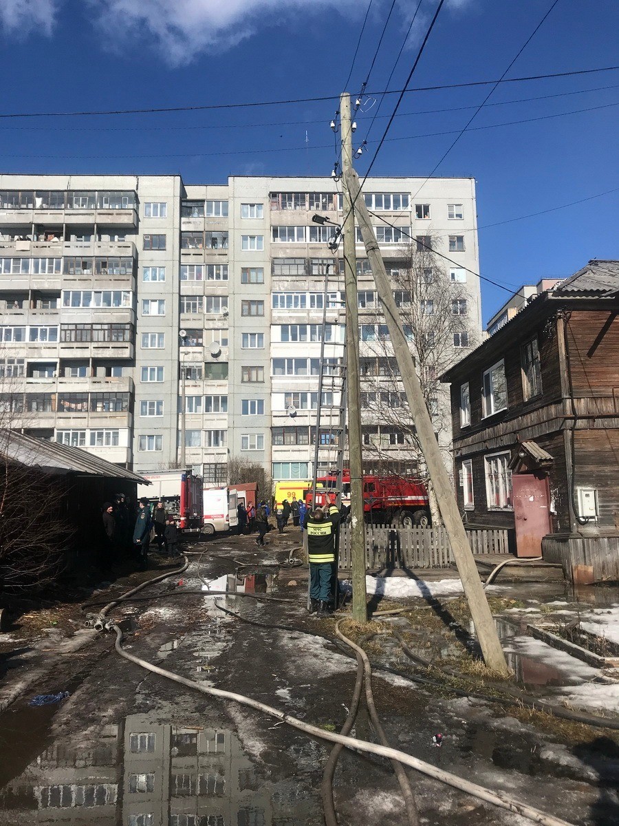 В Архангельске во время пожара на ул. Гагарина погибла 80-летняя пенсионерка