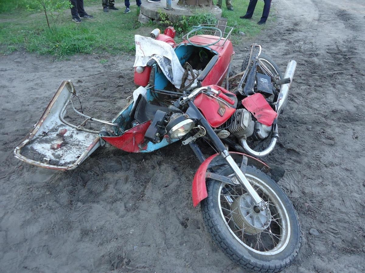 В Котласском районе произошло столкновение мотоцикла с КАМАЗом