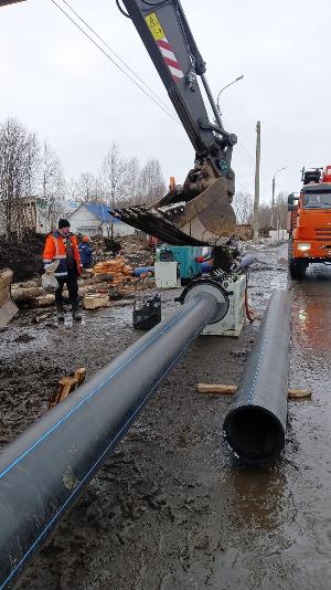 В процессе устранения последствий аварии на водопроводе в Маймаксанском районе обнаружено третье место прорыва