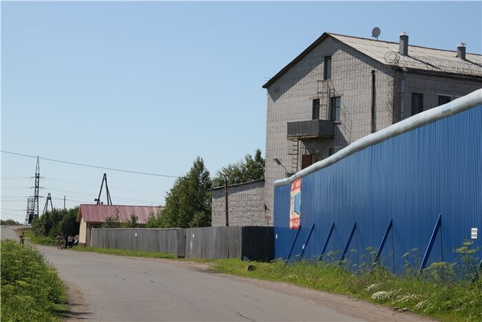 Надзиратель зоны в Архангельске отрицает, что снабжал одного из сидельцев запрещёнными предметами