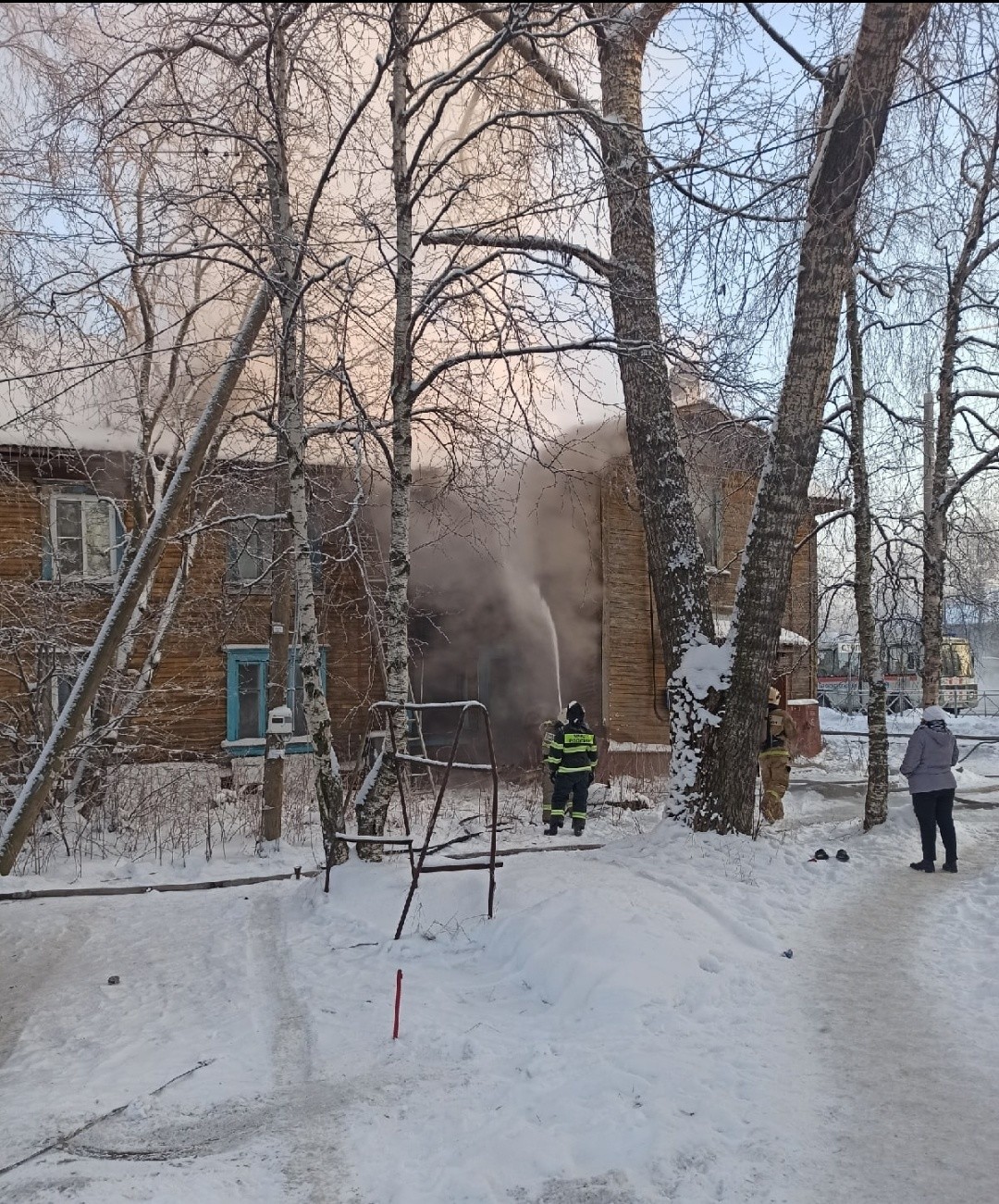 В центре Архангельска горел жилой дом