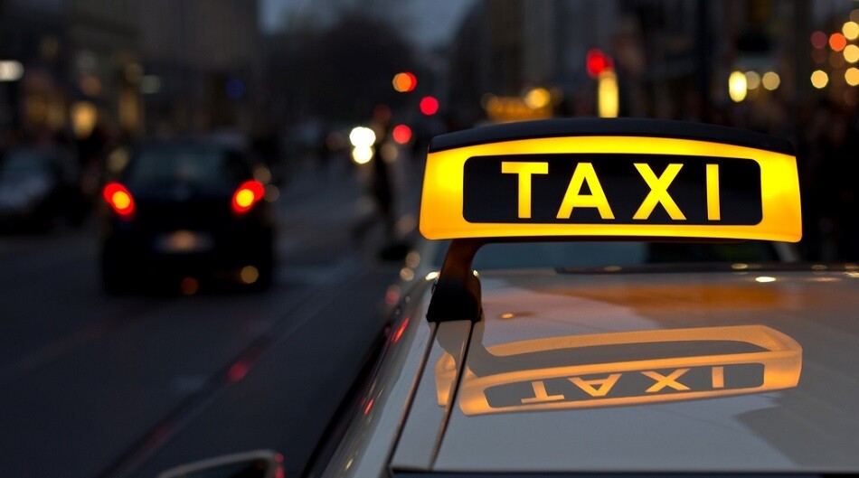 Хищение денег через заказ такси: водители столкнулись с новой схемой мошенничества