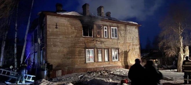 В Архангельске взят под стражу предполагаемый поджигатель деревяшки на окраине