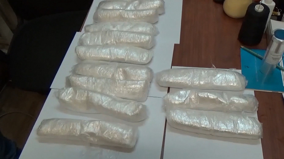 В Архангельске задержали сожителей с двумя кг наркотиков