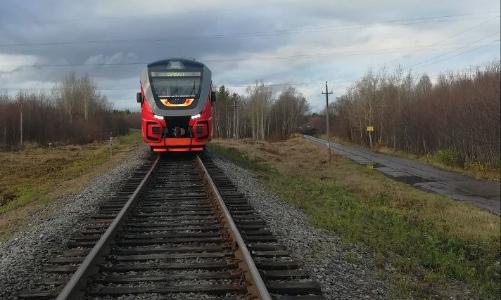 В выходные, 25 и 26 мая, в состав пригородного поезда Северодвинск-Ненокса добавят вагоны