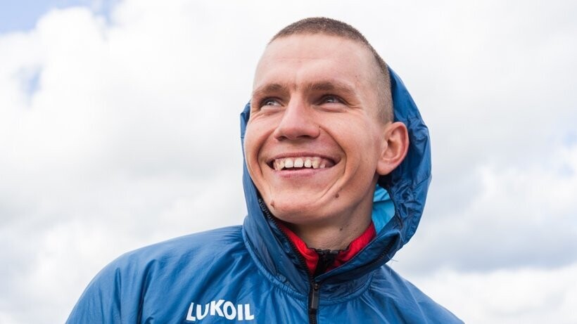 Архангельский лыжник Александр Большунов стал третьим в командном спринте на этапе Кубка мира 