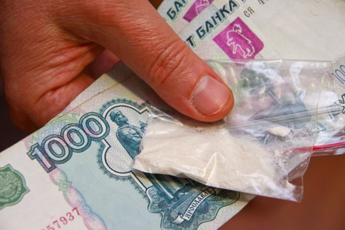 19-летняя жительница Архангельска пойдёт под суд за попытку продать наркотик через интернет