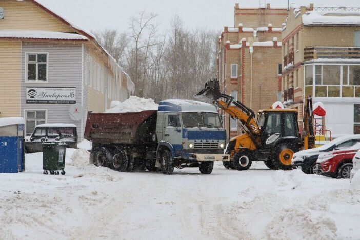 Из-за снегопадов в Северодвинске введен режим повышенной готовности