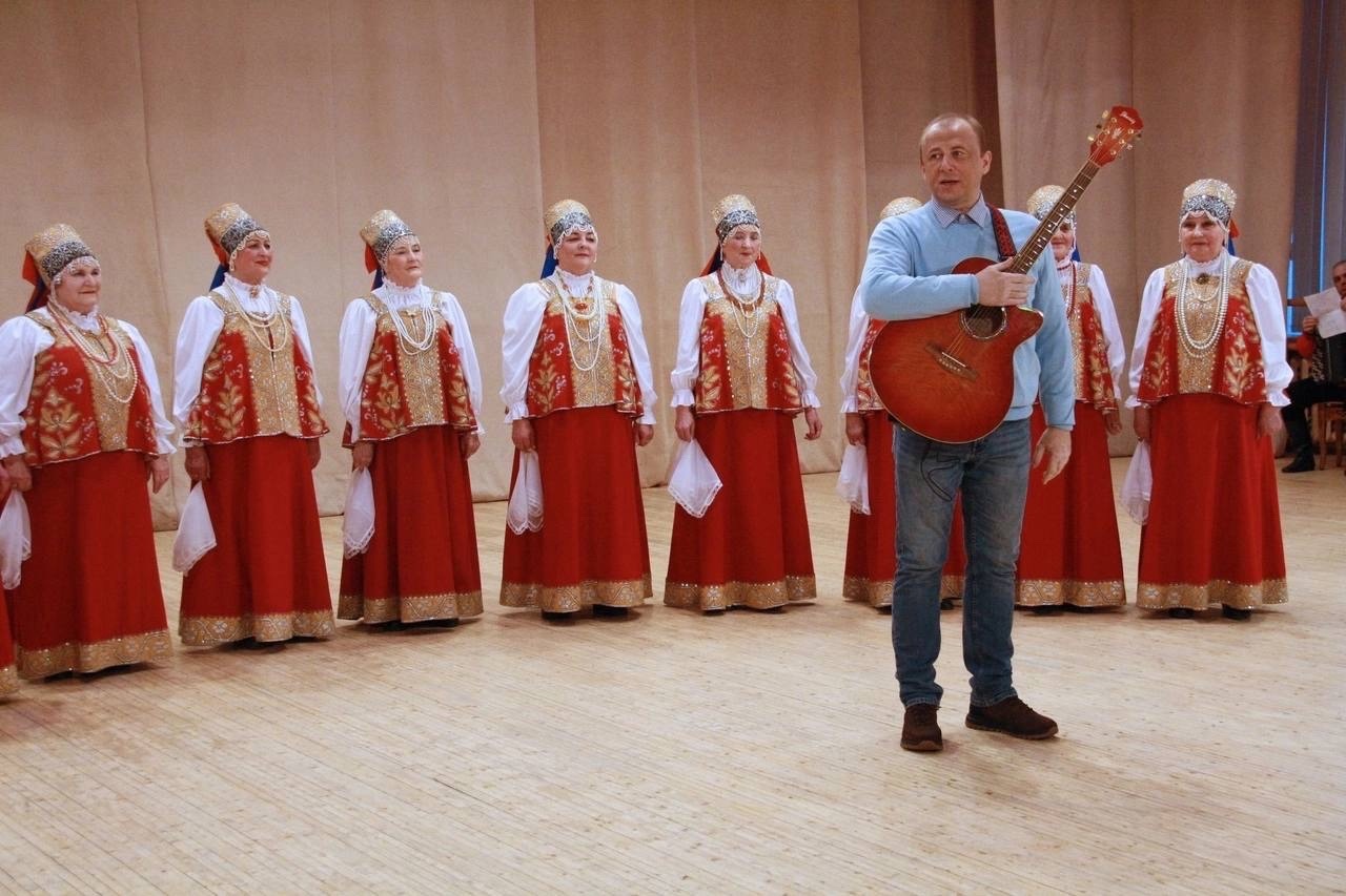 Пинежский народный хор отметил юбилей большим концертом