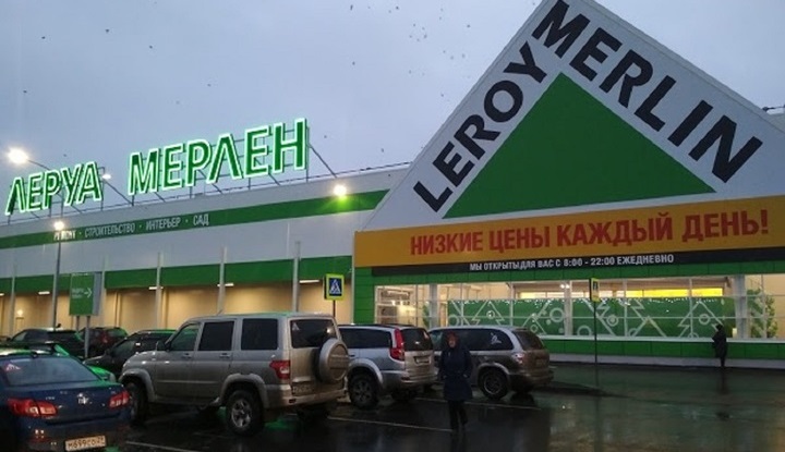Росгвардия Архангельска дважды на дню выезжала в строительный гипермаркет забирать воров