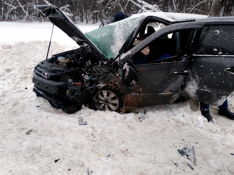 Три человека пострадали в ДТП на 421 километре автодороги «Чекшино-Тотьма-Котлас-Куратово»