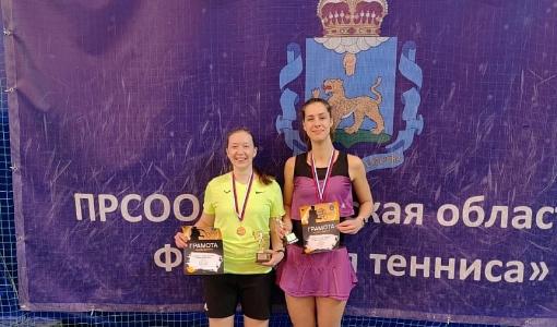 Спортсменки Архангельской области стали первыми на чемпионате Северо-Запада России по теннису