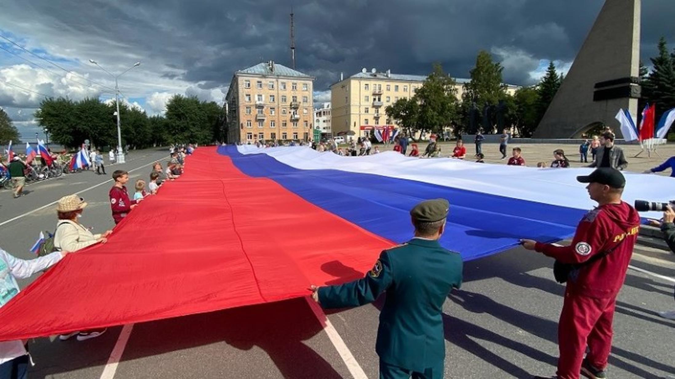 В Поморье отметили День Государственного флага