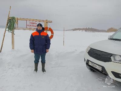 Из-за потепления в Архангельске временно закрыто три ледовые переправы