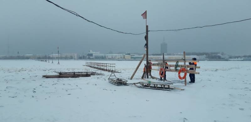 В Архангельске открыта пешеходная переправа на Кегостров