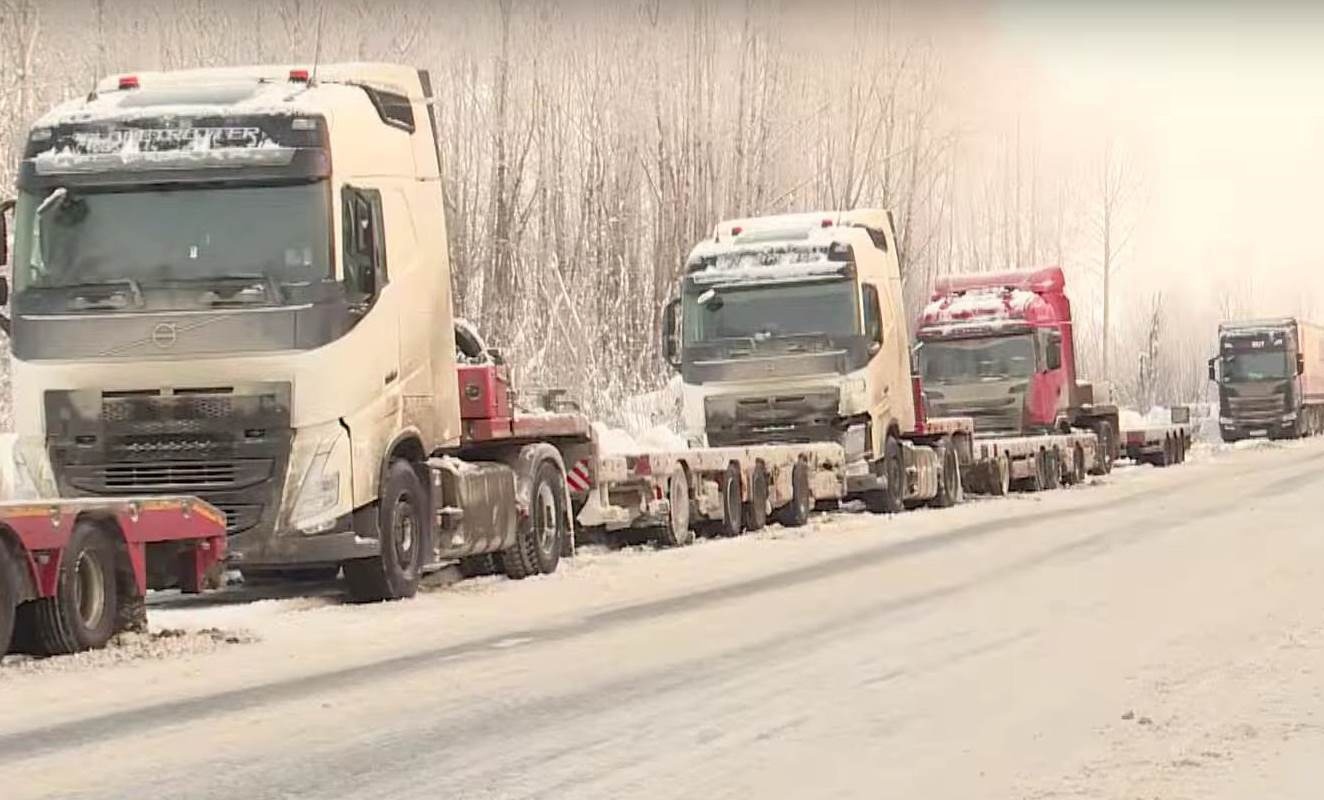 Жители Архангельска скептически отнеслись к установке новых дорожных знаков в Маймаксе 