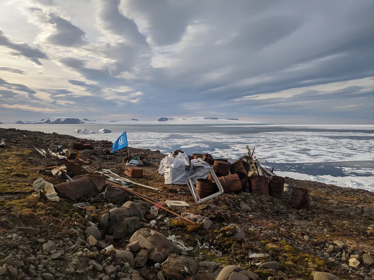 Арктика земля Франца Иосифа мусор