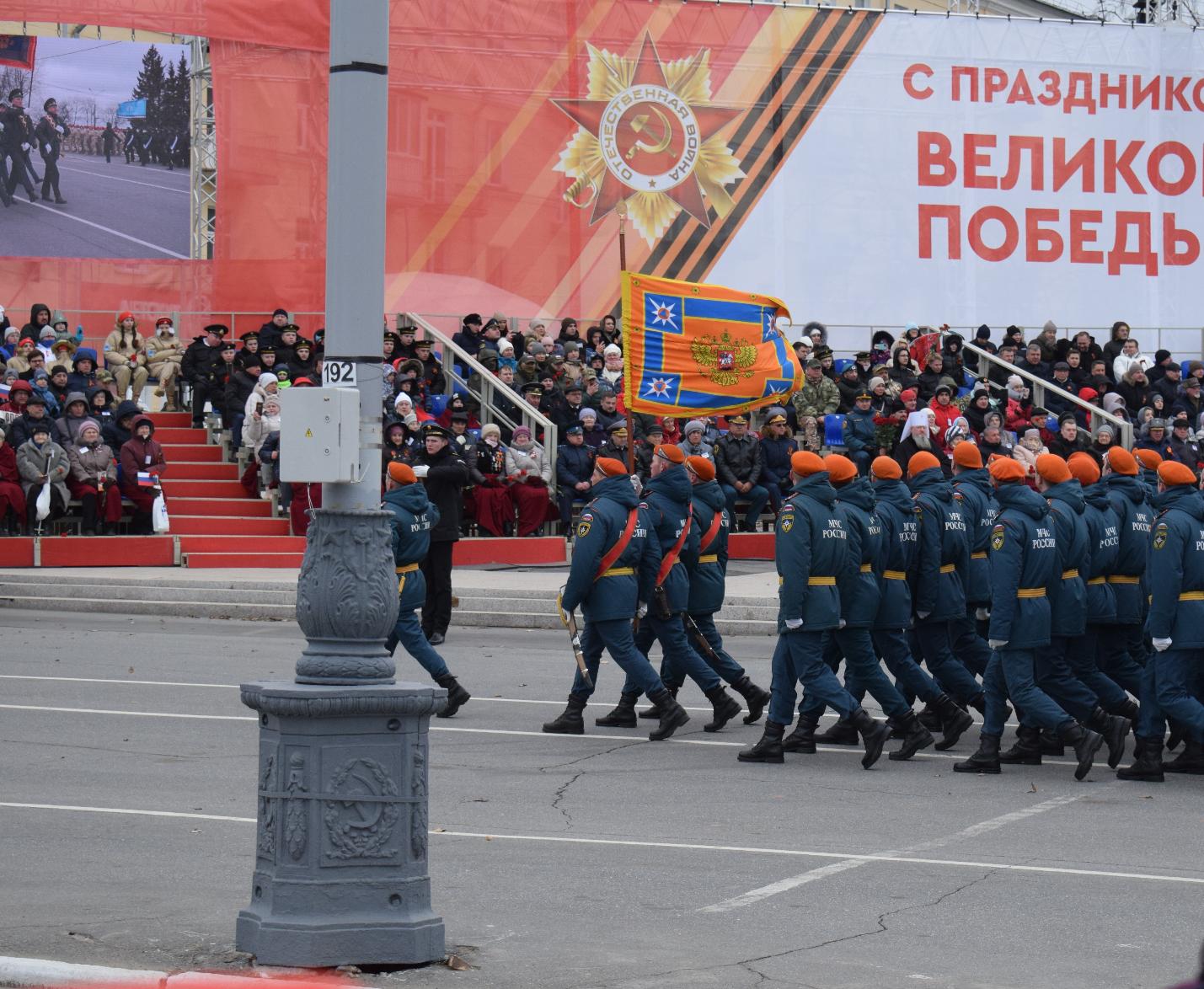 Как прошёл парад в честь Дня Победы на площади Мира в Архангельске: смотрим  | Новости Архангельска и Архангельской области