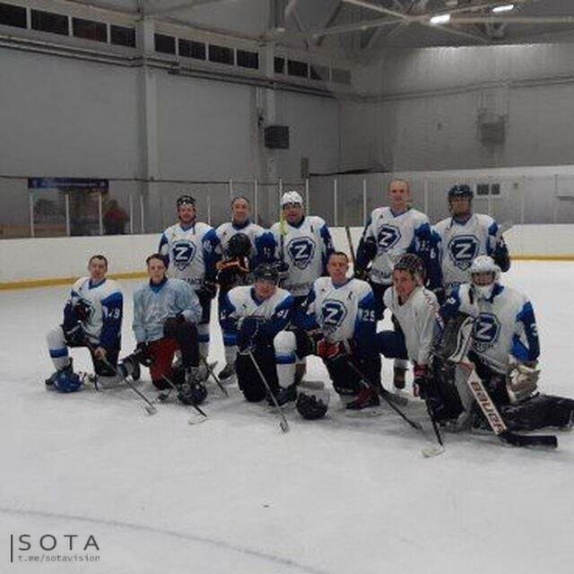 Команда хоккеистов из Архангельска облачилась в форму с литерой Z