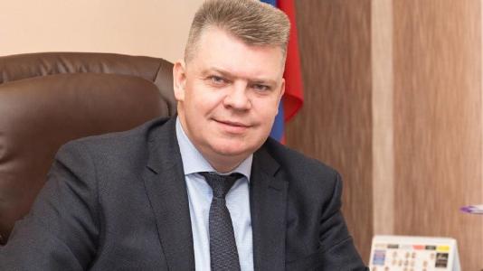 Министр Багрецов покидает свой пост: «противный-спортивный» не вынес тяжести губернаторского наезда