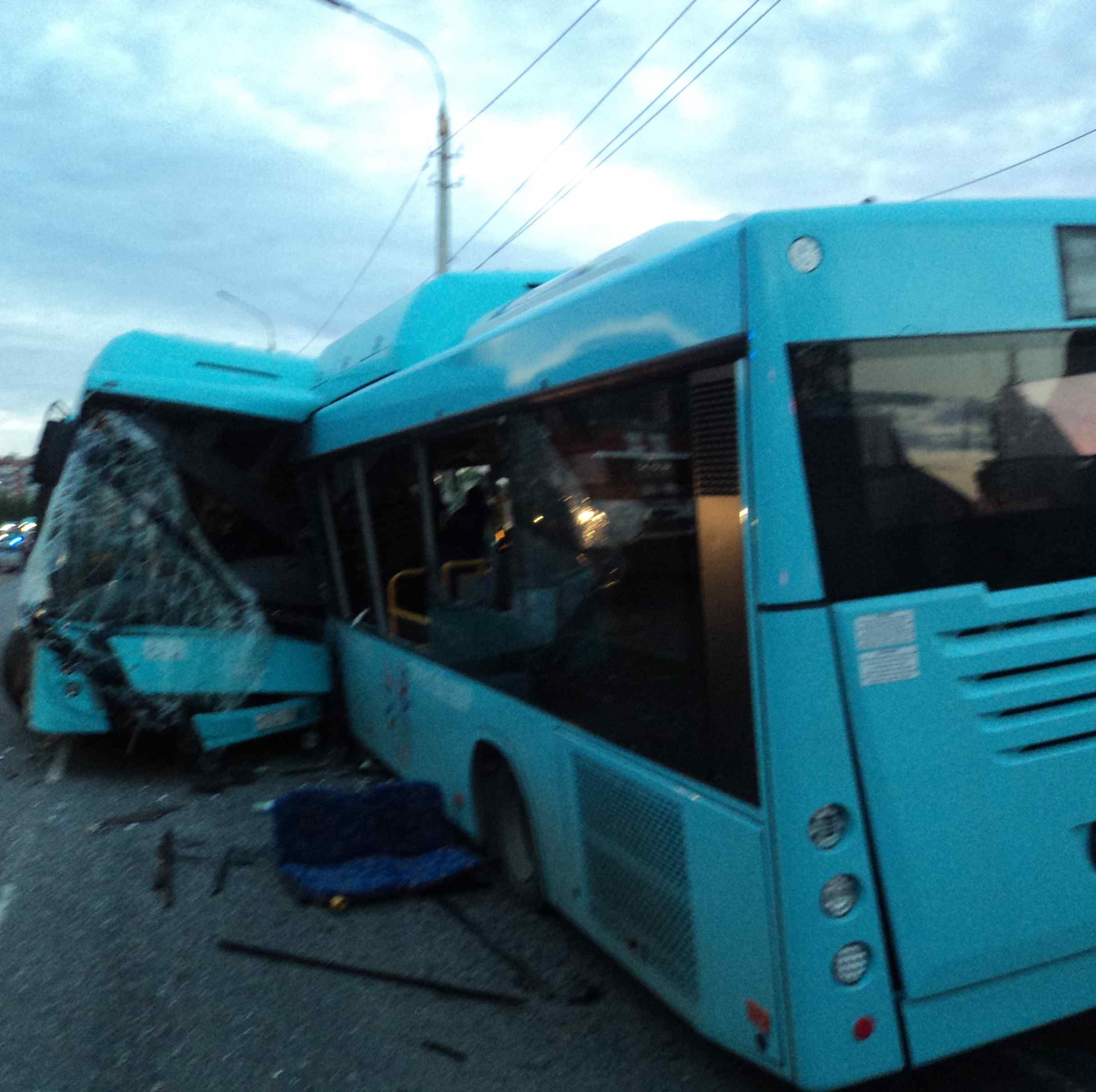 Прокуратура заинтересовалась «лобовой» аварией с автобусами «Рико» в Архангельске 